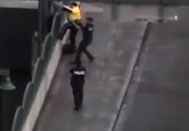 An image from Bellevue traffic video showing the moment of rescue on Nov. 2.