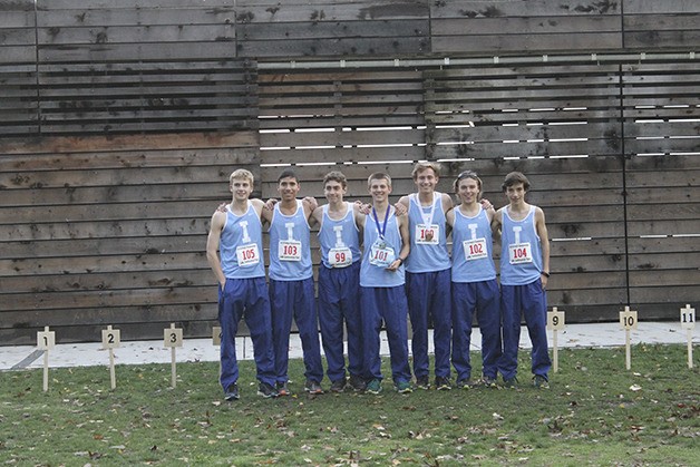 The Interlake Saints boys Cross Country squad captured the KingCo 3A Cross Country championship