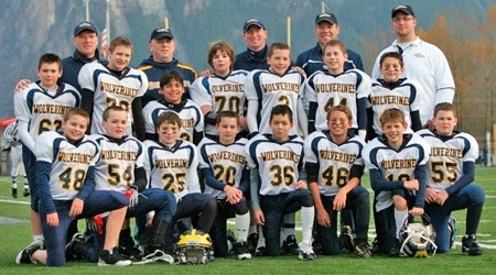 The Bellevue Wolverines Sophomore White team