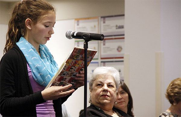 Somerset fourth grade student Abby Robertson address the Bellevue School Board Tuesday