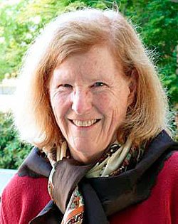 Laura Saunders