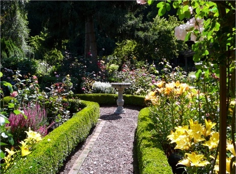Tim and Connie Aspinall’s Clyde Hill garden is featured on the tour.