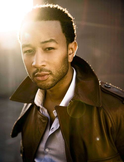 Singer-songwriter John Legend will highlight Hopelink's annual luncheon on Ocotber 18.