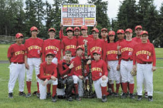 The Newport Junior Knights 14 U baseball team won the Auburn Mountainview Memorial Classic Tournament on May 24-26. Back row