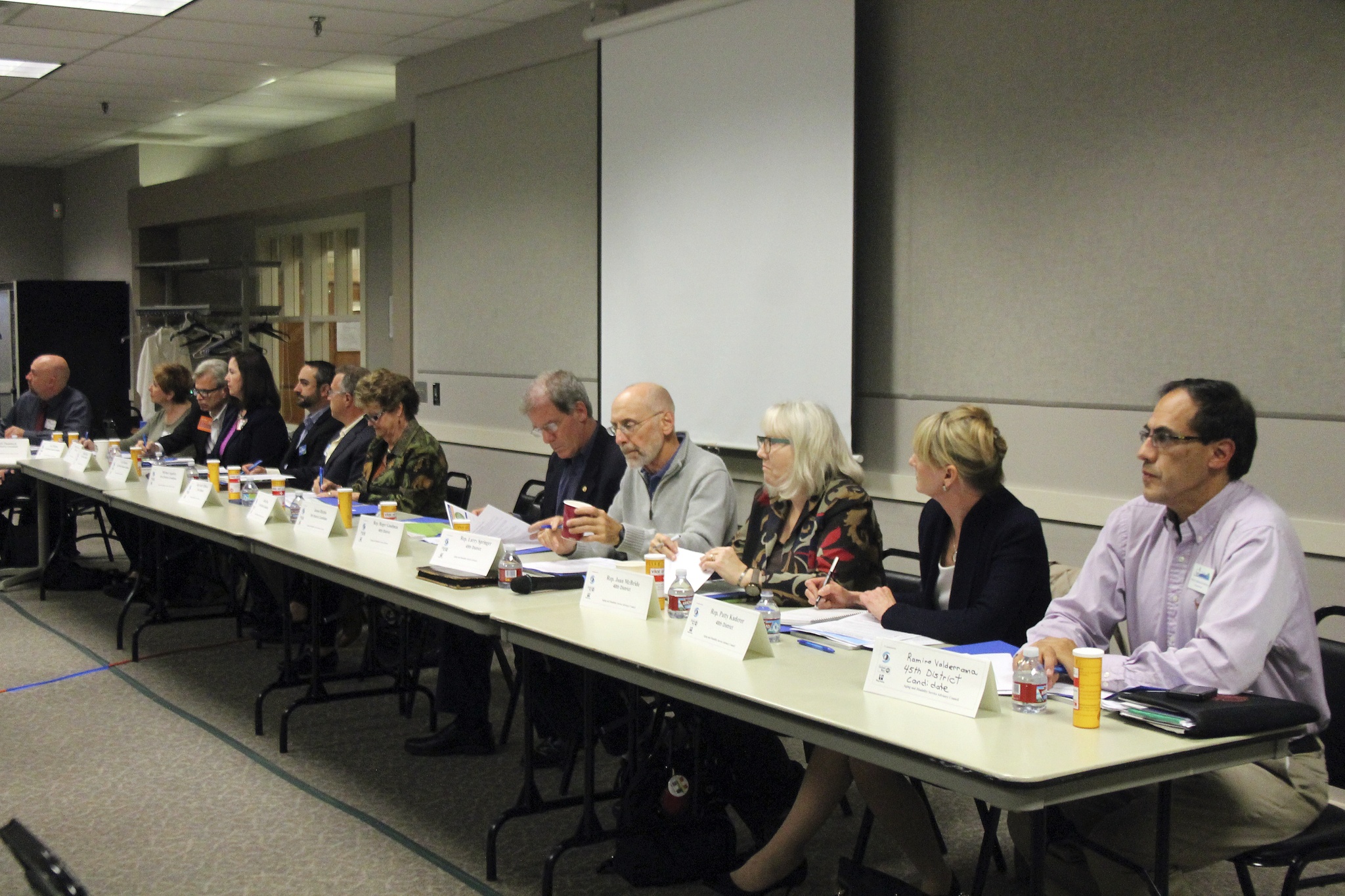 State candidates tackle aging issues during forum