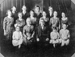 The Downey family in 1921. Patrick and Victoria are in the front row.