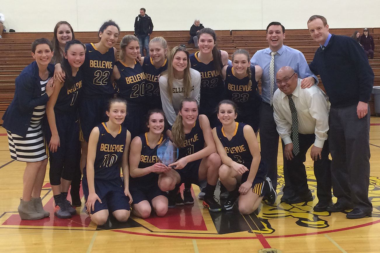 Bellevue girls hoops team conquers rival Mercer Island, capture KingCo championship