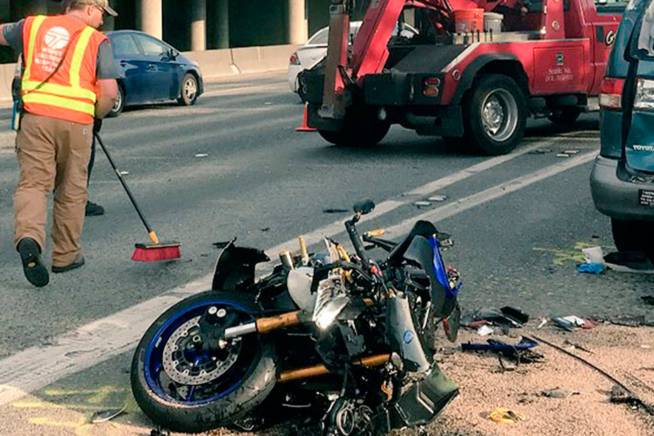 Bellevue man dies in motorcycle collision