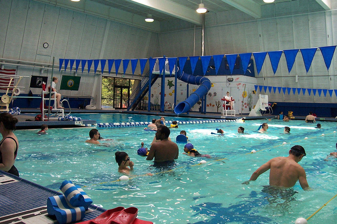 Bellevue Aquatic Center invites community to celebrate 20 years on Saturday
