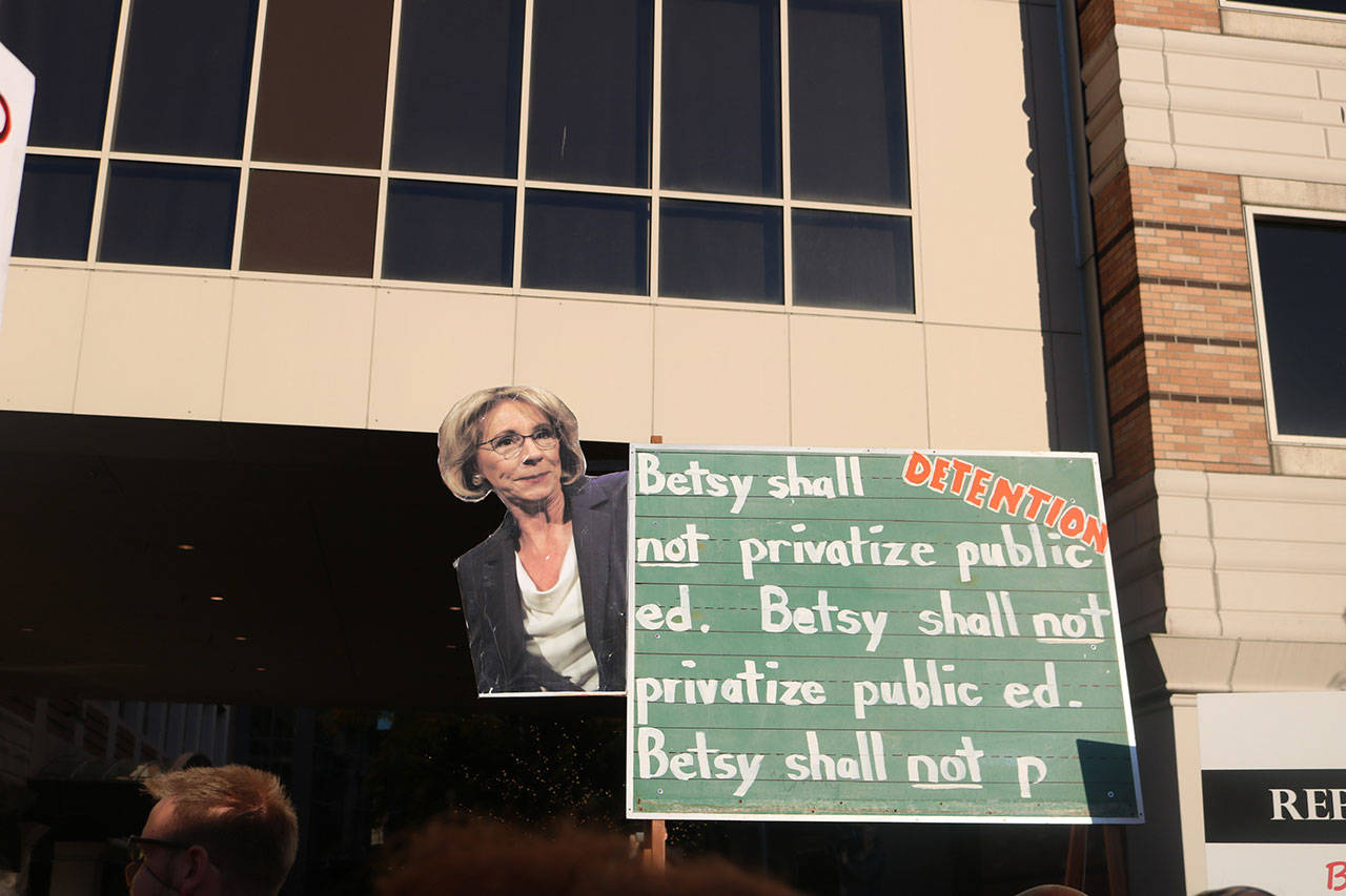 Betsy DeVos’ Bellevue visit on education reform draws hundreds of protesters