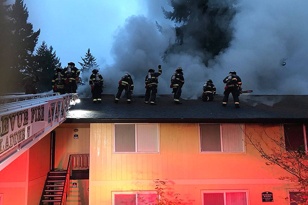 Bellevue fire displaces residents in Crossroads area | Update