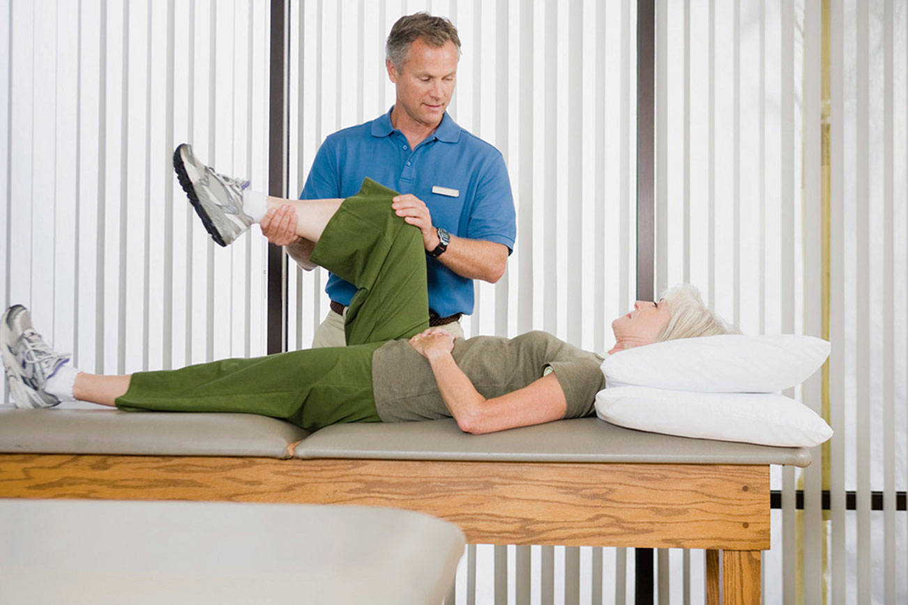 Annual physical therapy checkups essential for active adults, healthy aging