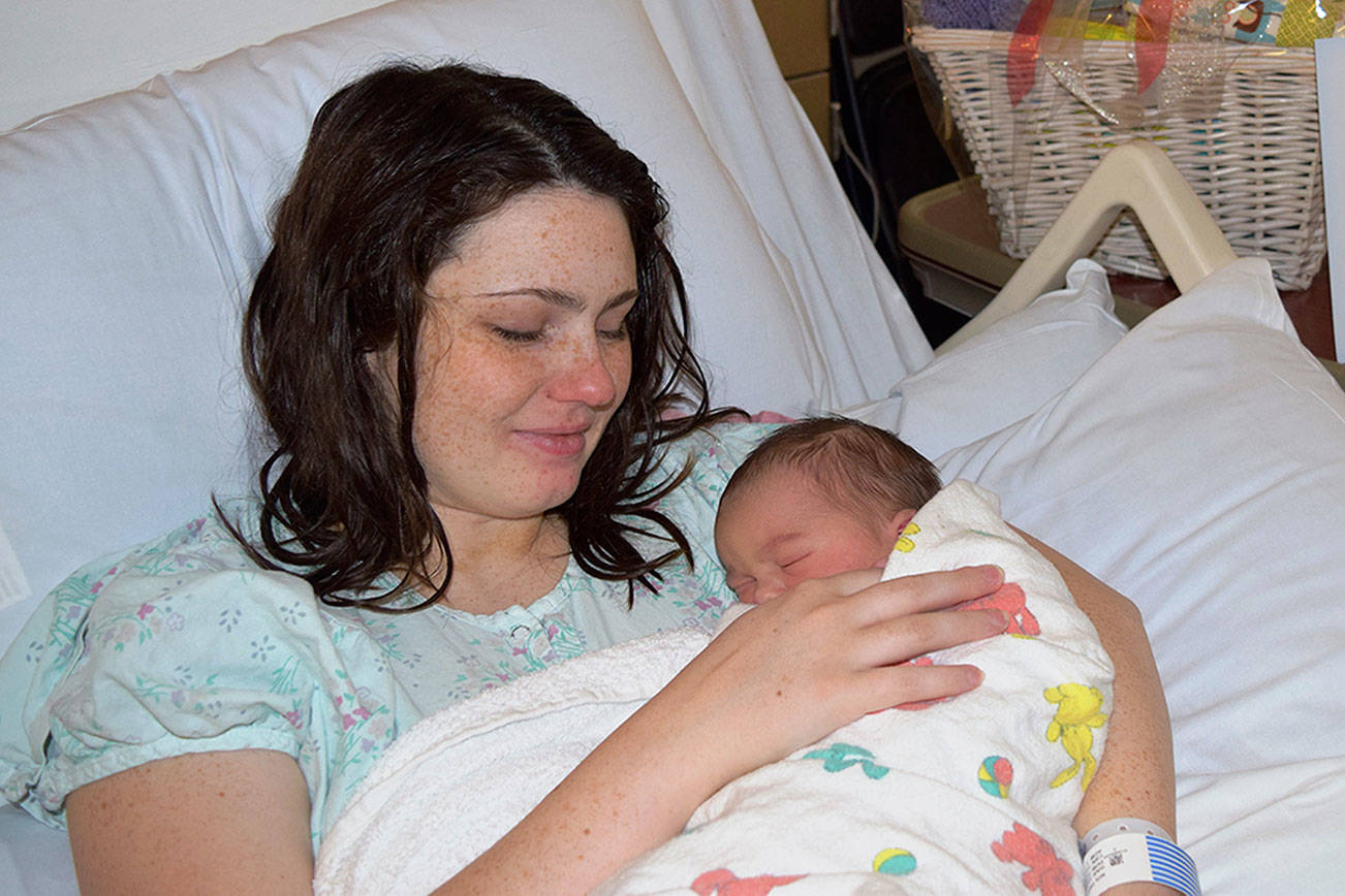 Overlake hospital in Bellevue delivers first baby of new year | Photo