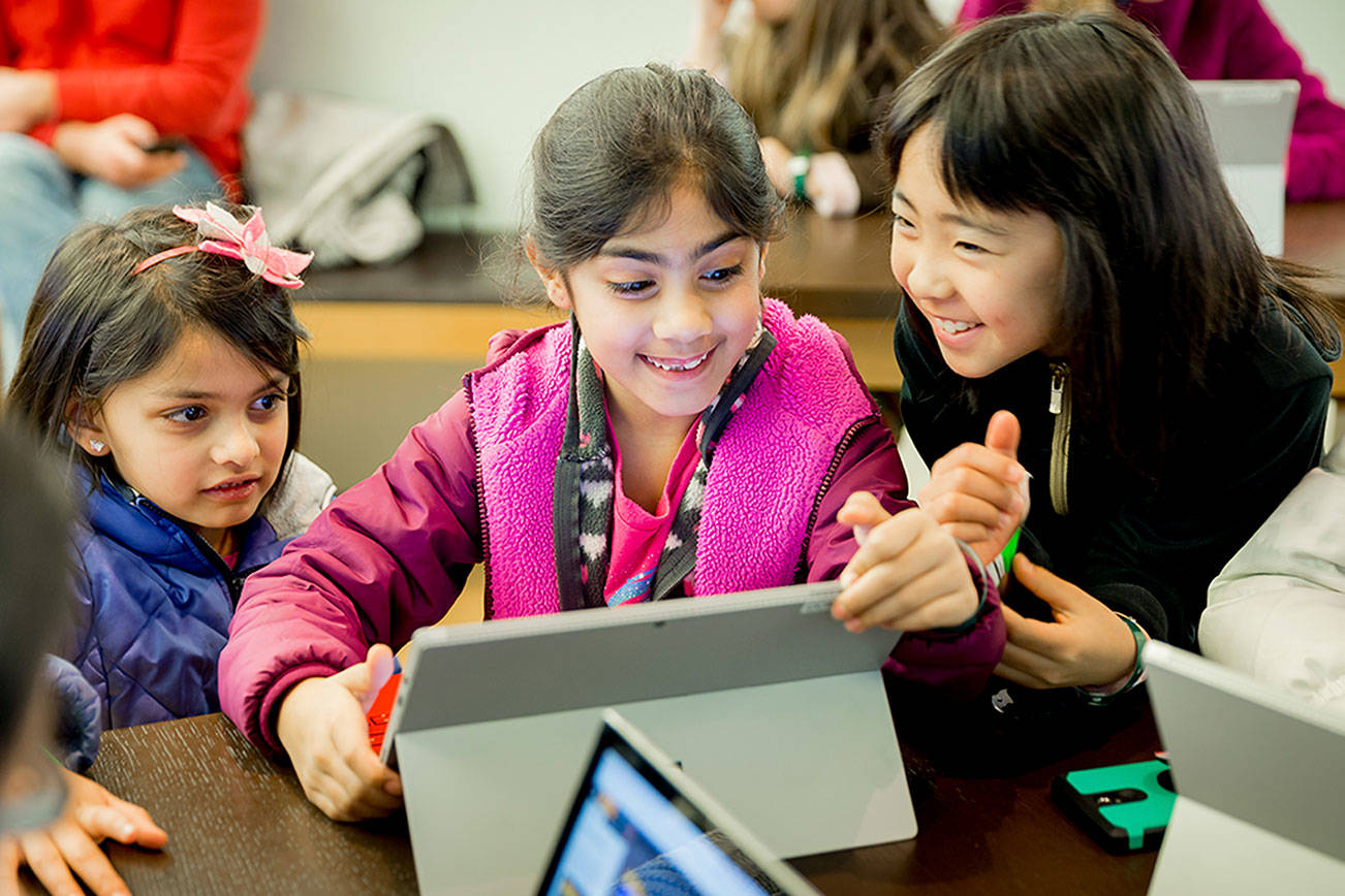 Bellevue Microsoft Store to celebrate women in STEM fields with March workshops