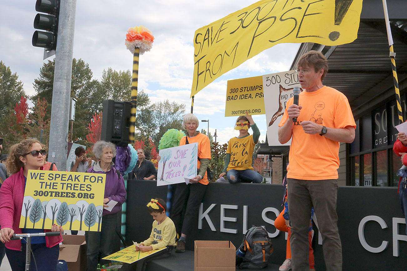 Bellevue residents hold rally to oppose Puget Sound Energy transmission line