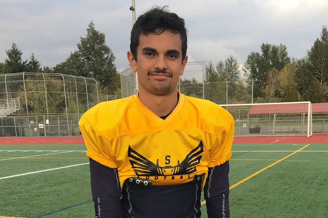 Sammamish Totems senior quarterback Coby Akana is in the midst of his second season as his team’s starting quarterback. The Totems, who currently have an overall record of 0-6 thus far, are still looking to earn their first victory of the 2018 season. Shaun Scott/staff photo