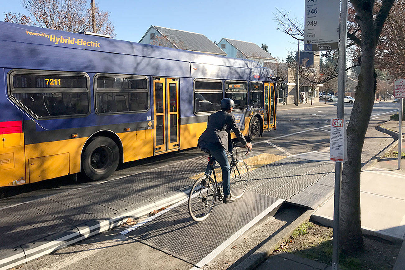 Bellevue installs new bike-safe bus platform on 108th Avenue NE