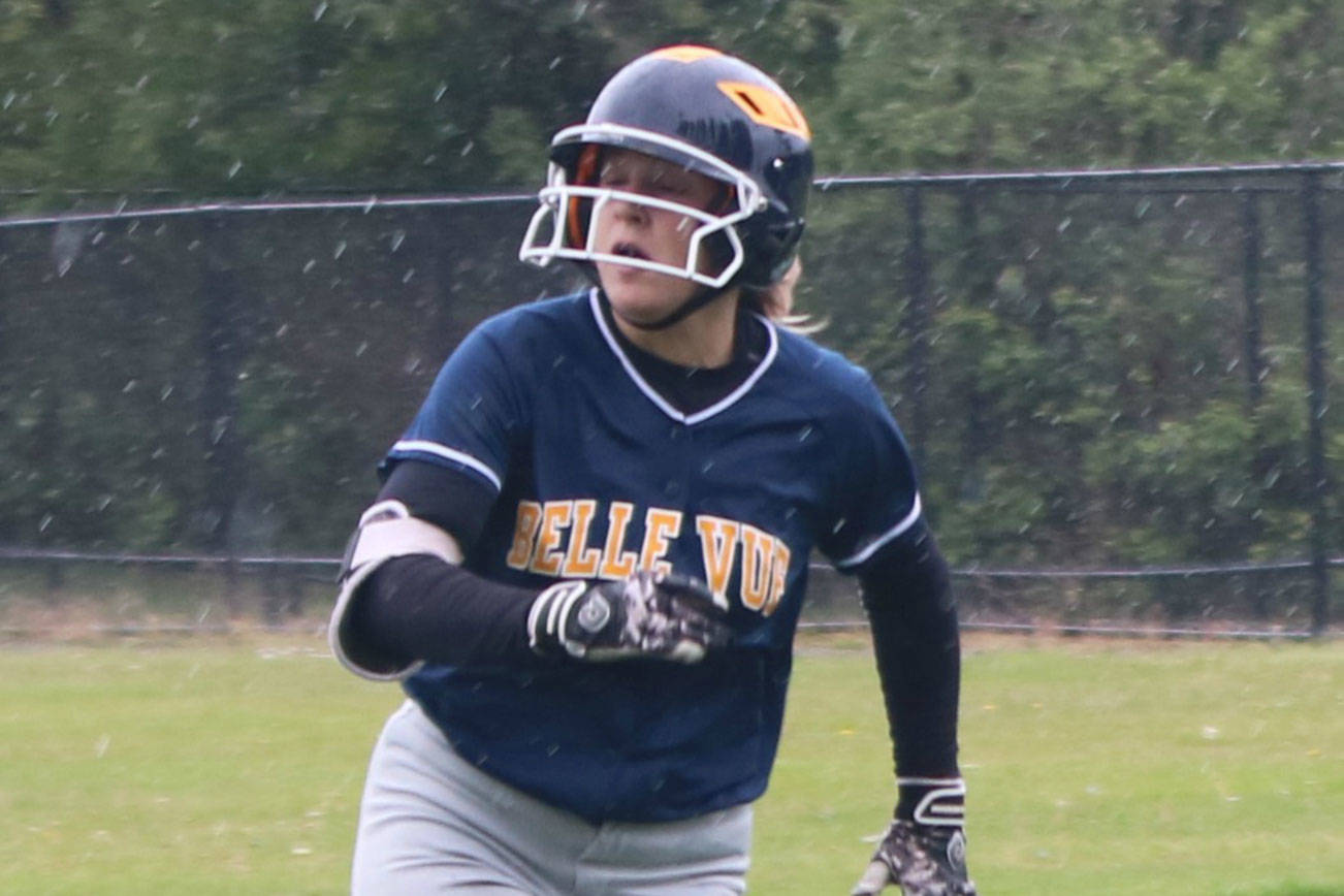 Bellevue softball snags 3A state spot