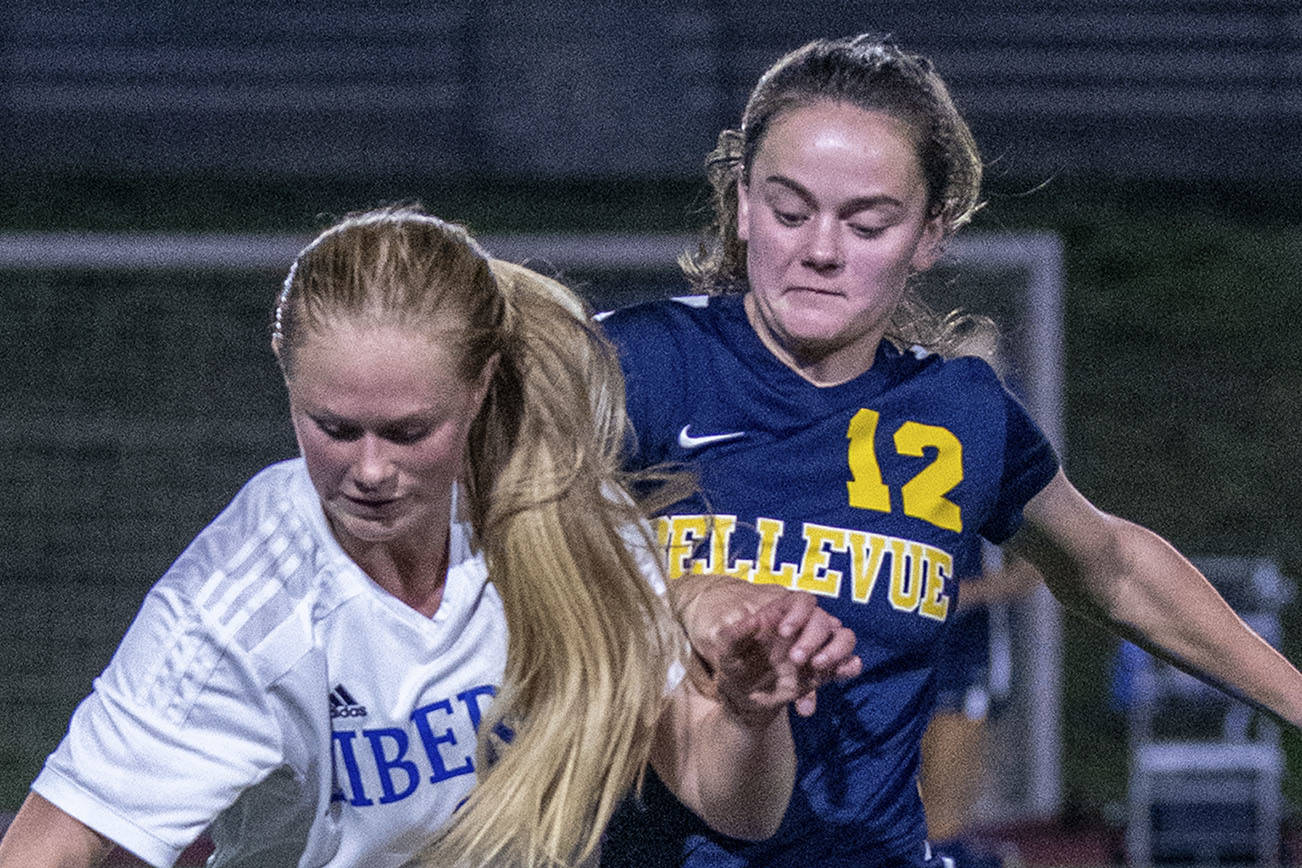 Bellevue girls soccer gets a draw against Liberty