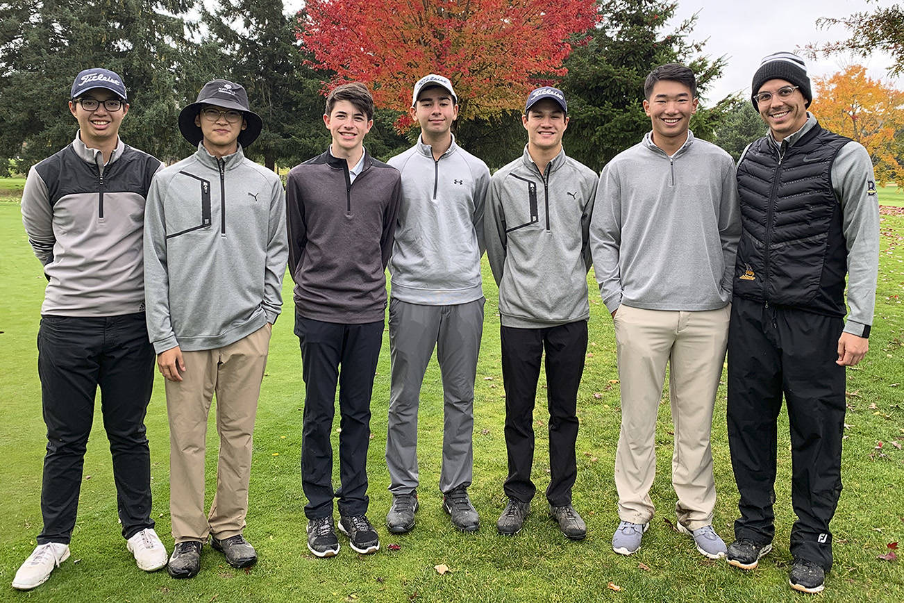 Bellevue boys golfers qualify for state championships in May