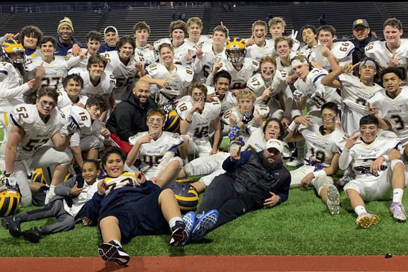 Bellevue freshman football C team wins KingCo title