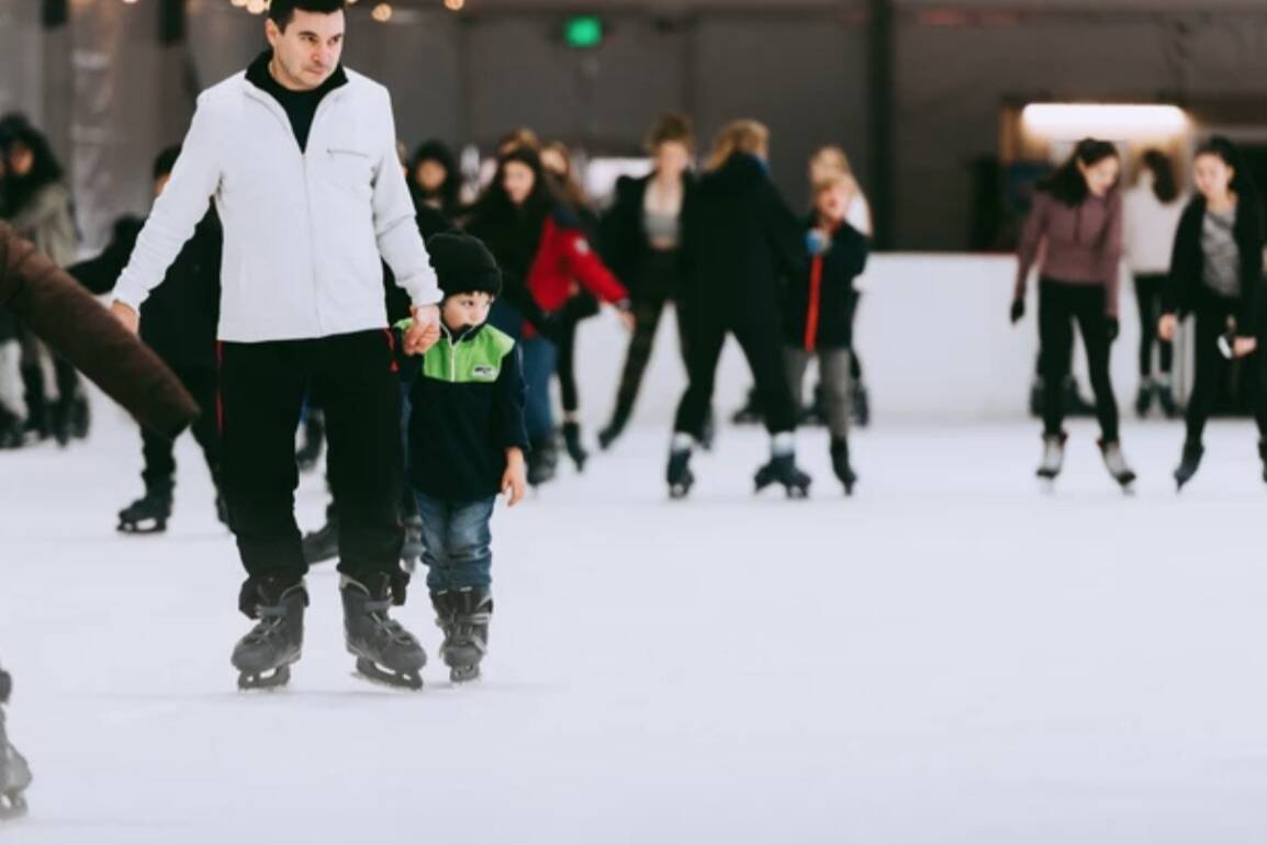 screenshot from https://www.bellevueicerink.com/