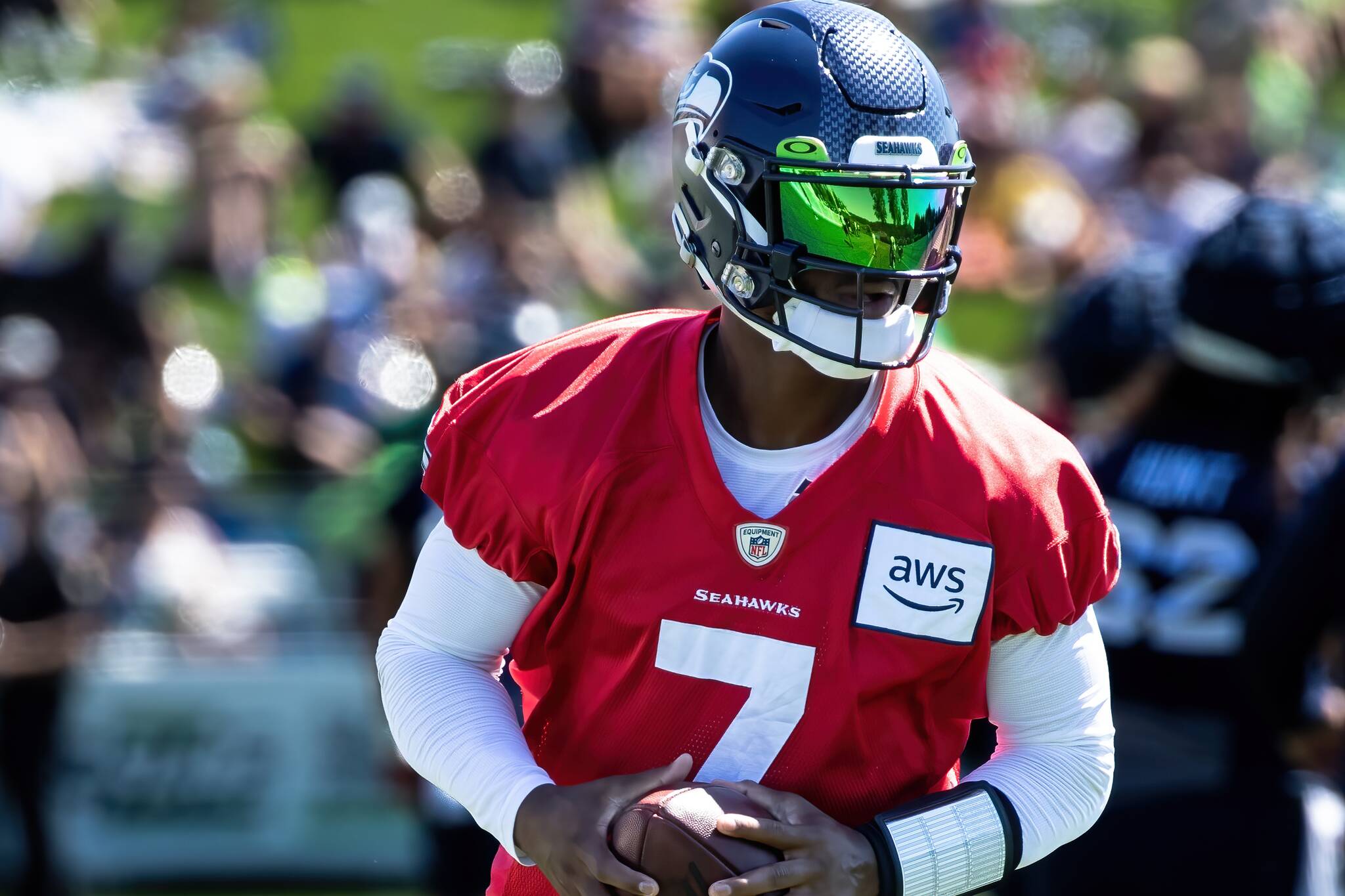 Seahawks fans come out in droves for Kids Day Bellevue Reporter