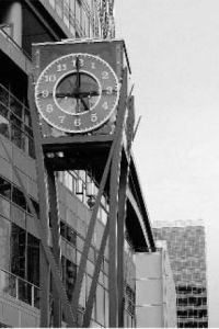 The large clock that was in Bellevue Square has a new home. As part of the mall’s renovation