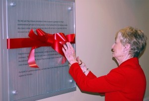 Patty Edwards cuts the ribbon for Bob and Patty Arrhythmia Center.