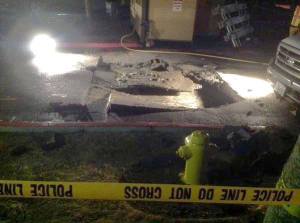 About 100 residents in the Woodland Commons apartment complex lost water after an 8-inch main break on Monday night.