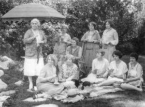 Members of Overlake Service League attend a garden party in 1938.