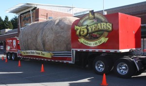 The world's largest (plastic) potato made a stop in Bellevue on Tuesday