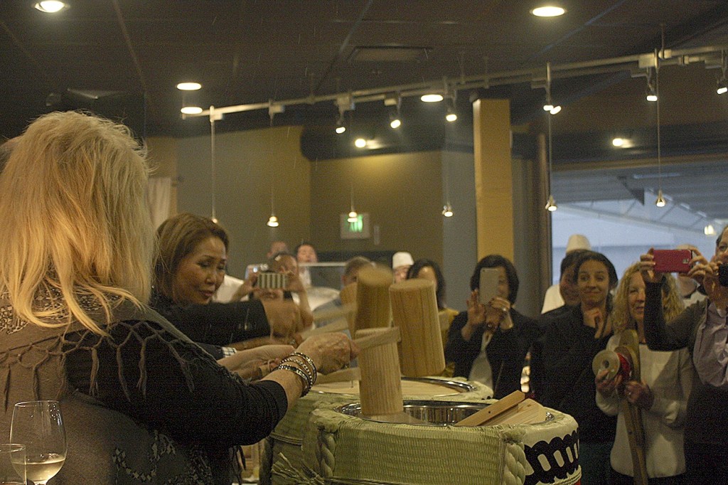 Bellevue’s first sushi restaurant celebrates 30 years