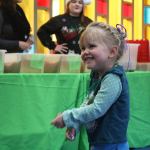 670 Bellevue kids get gift of Christmas | Photos
