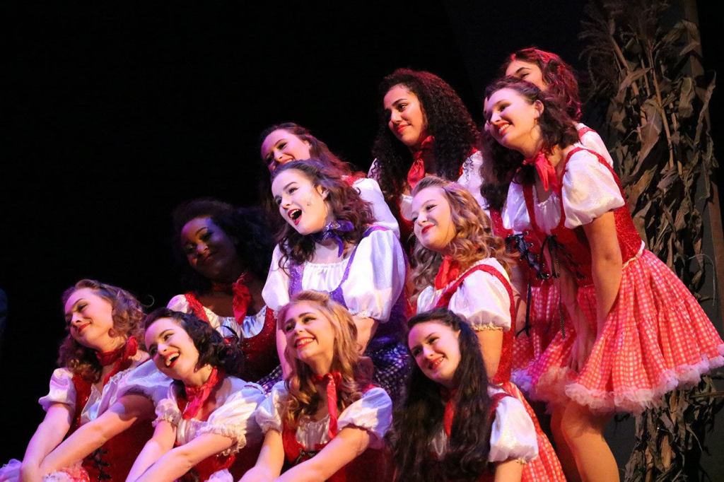 Newport High Drama’s ‘Guys and Dolls’ opens in Bellevue Friday