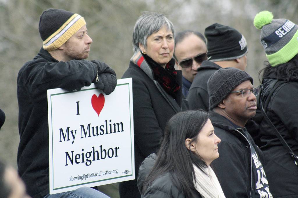 South Asians lead resistance to hate crimes in Crossroads Park during vigil