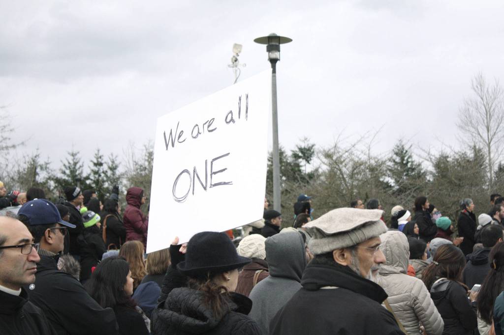 South Asians lead resistance to hate crimes in Crossroads Park during vigil