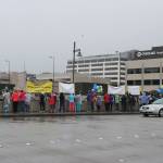 Bellevue Overlake Hospital nurses rally on I-405 overpass for safe patient care