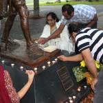 Group holds Bellevue candlelight vigil to honor Las Vegas shooting victims