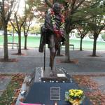 Group holds Bellevue candlelight vigil to honor Las Vegas shooting victims