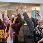 Attendees gather to catch falling skeins of yarn in the &ldquo;yarn drop.&rdquo; Steve Schneider/Vogue Knitting LIVE