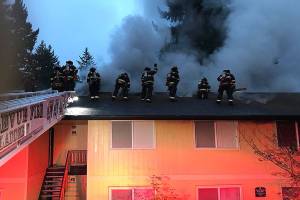 Bellevue fire displaces residents in Crossroads area | Update
