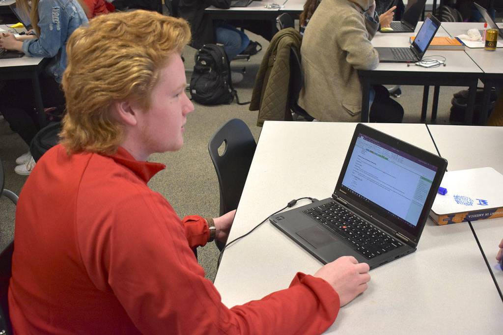 The laptops allow students to work offline on school assignments and provides a stylus for work in math and science, among other subjects. Raechel Dawson/staff photo