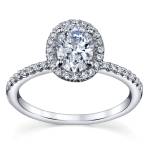 Poem Engagement Ring. Photo courtesy of Robbins Brothers, The Engagement Ring Store