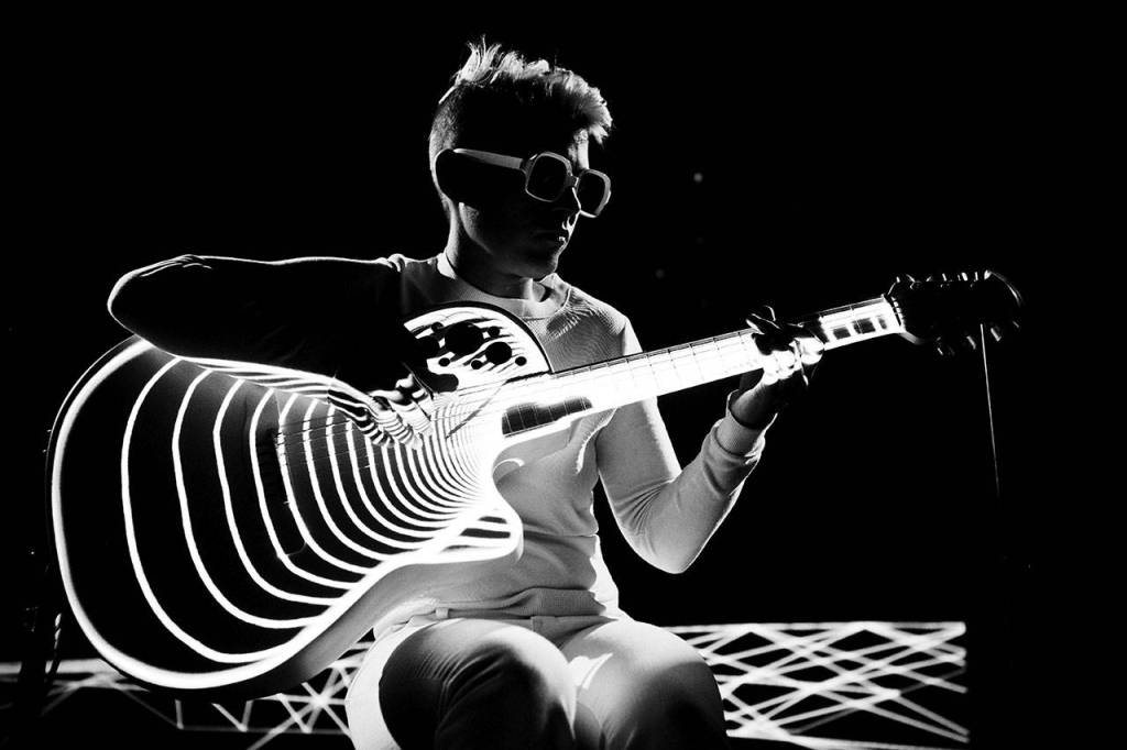 Kaki King performs her latest show The Neck Is A Bridge To The Body, which fuses a mesmerizing light show with Kings melodic guitar compositions. Photos courtesy of Simone Cecchetti                                Photo courtesy of Simone Cecchetti
