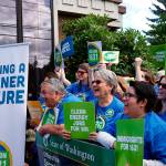 Activists turn in carbon fee signatures for November ballot