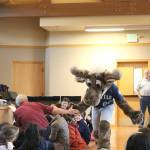 Mariner Moose helped congratulate St. Madeleine Sophie students on Dec. 13. Stephanie Quiroz/staff photo.