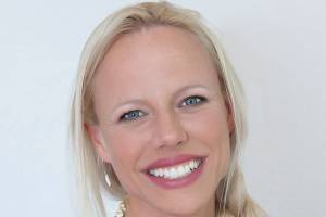 Dora Gyarmati                                Nityia Photography