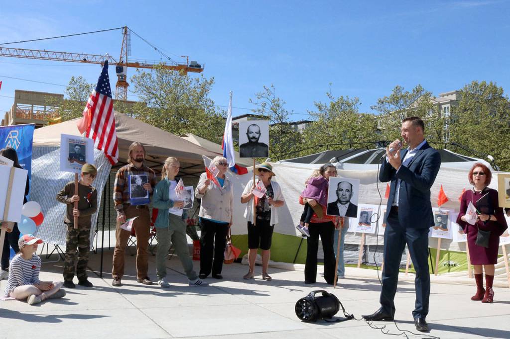 Timothy Yanovskiy, chairman of the board for the MIRAH Foundation, welcomes everyone to the event. Evan Pappas/Staff Photo