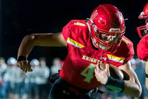 Friday night lightning causes rescheduling and early finishes| Bellevue preps football recap